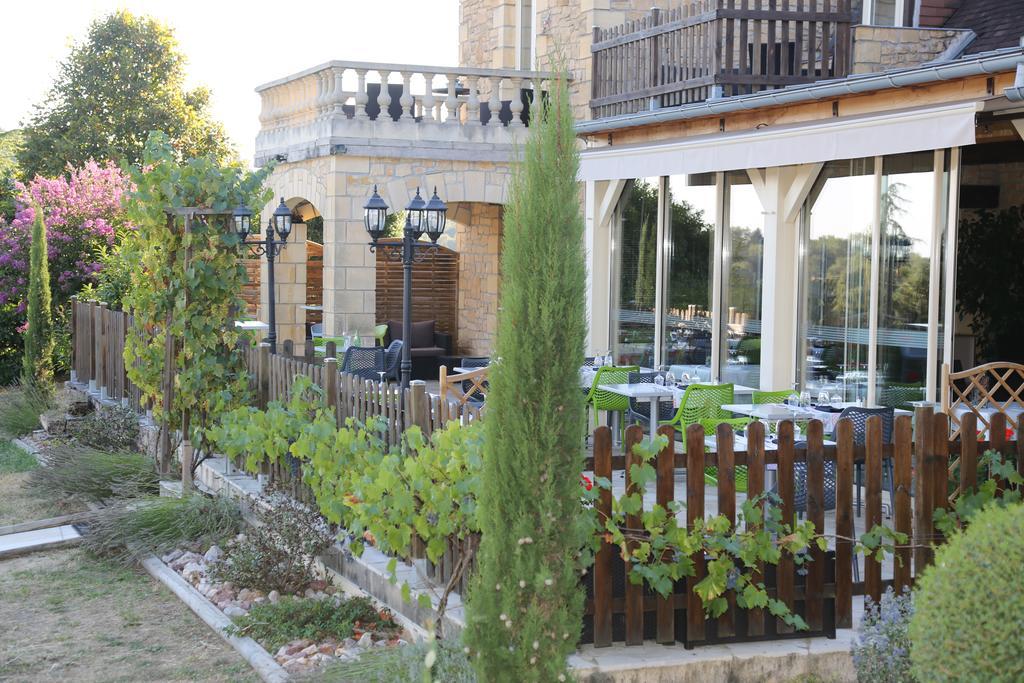 Logis Hotel-Restaurant Les Collines 59 Route Des Cretes Cublac Exterior photo